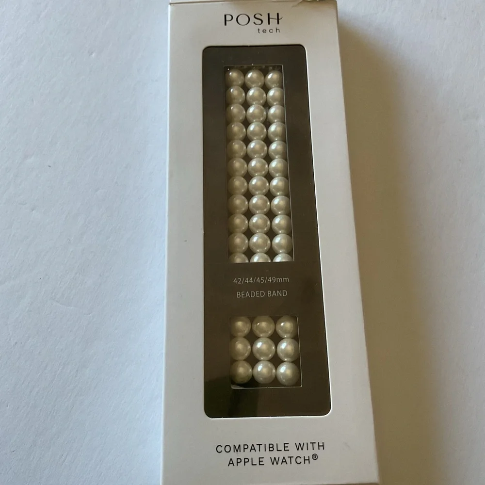 POSH TECH ARIEL FAUX PEARL APPLE WATCH BAND NWT